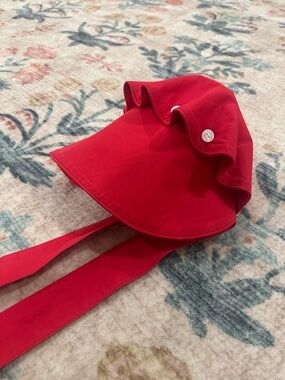 The Beaufort Bonnet Company Red Ruffle Sun Bonnet with Chin Ties